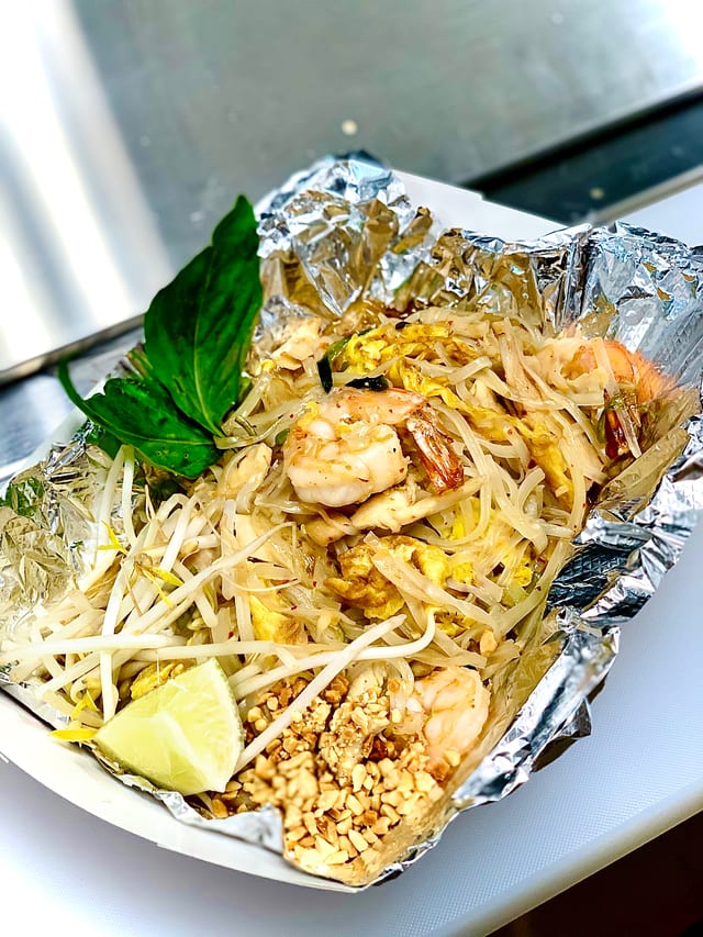 T5. Pad Thai.